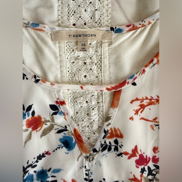 41 Hawthorn Liano Mixed Material Back Detail Floral Top XS - Picture 5 of 10